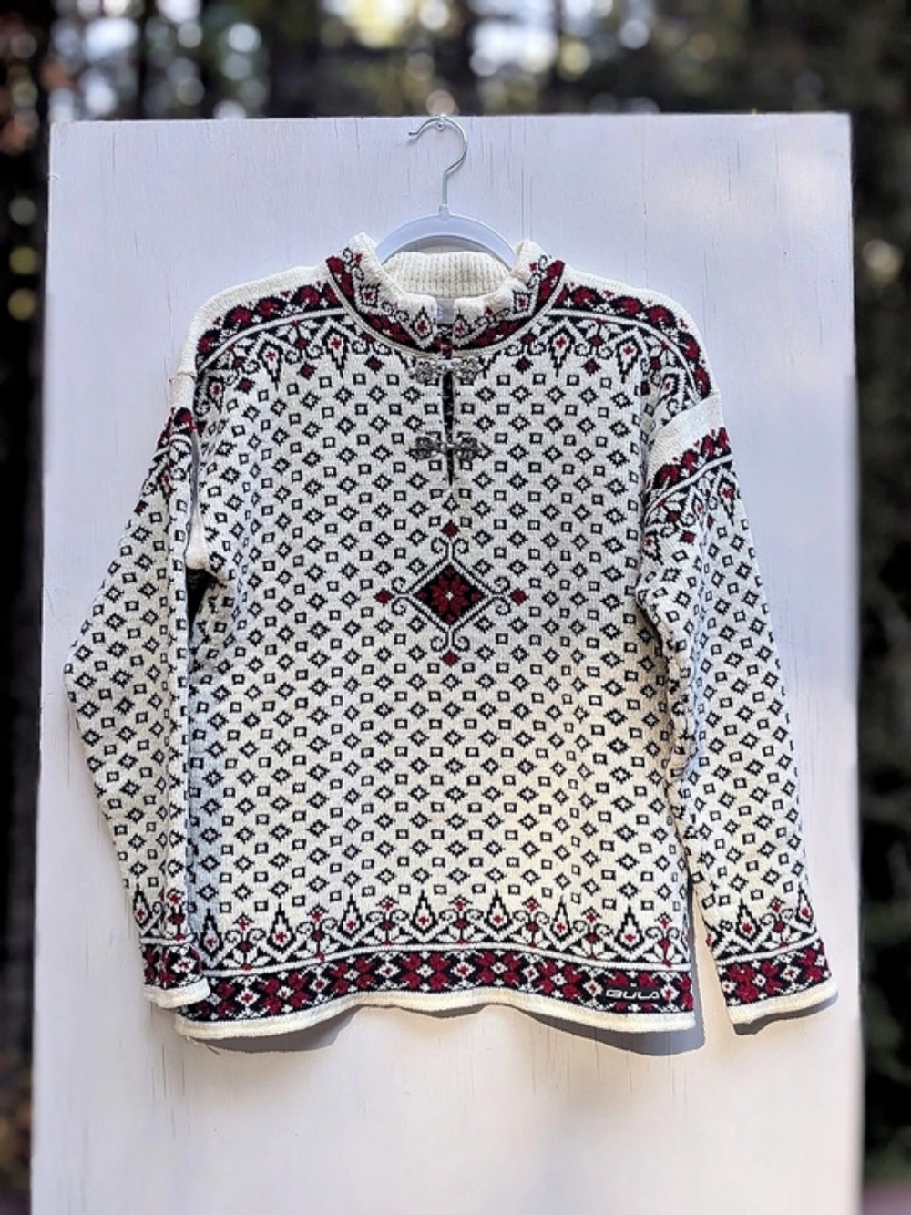 BULA Nordic-style Vtg Sweater